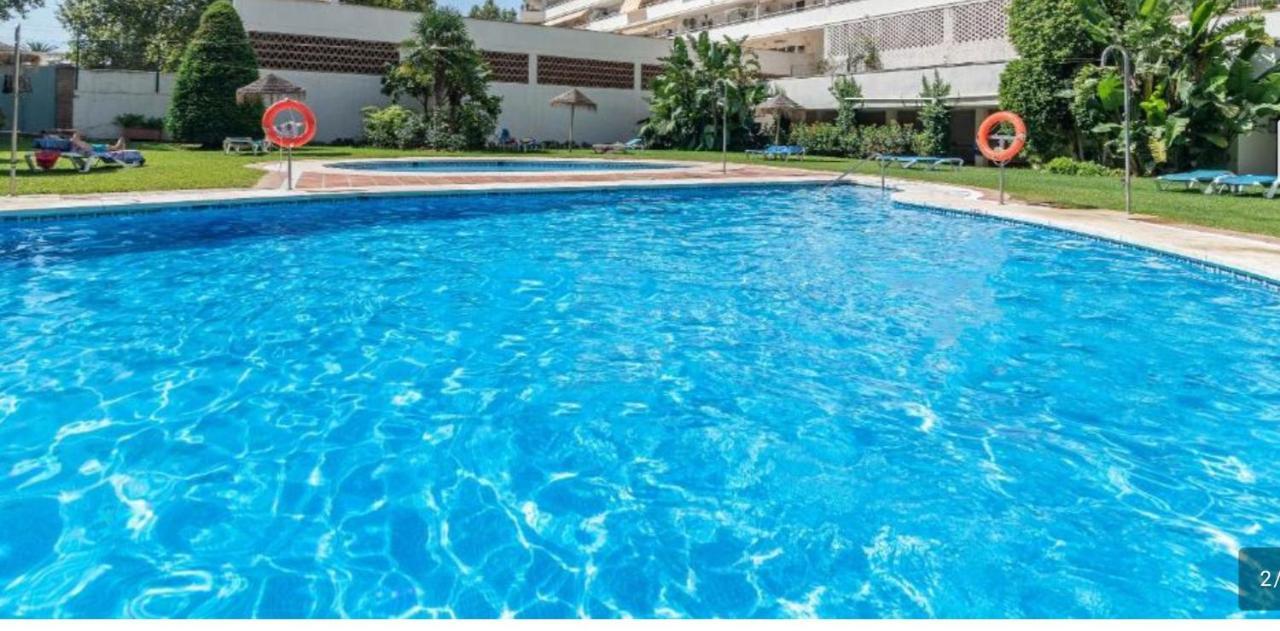 Marbella Edificio Puerto Azul Lejlighed Eksteriør billede
